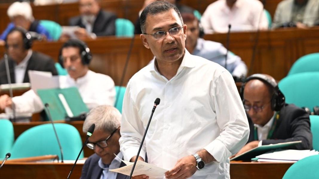 প্রাথমিক শিক্ষার্থীদের সুখবর দিলেন প্রধানমন্ত্রী