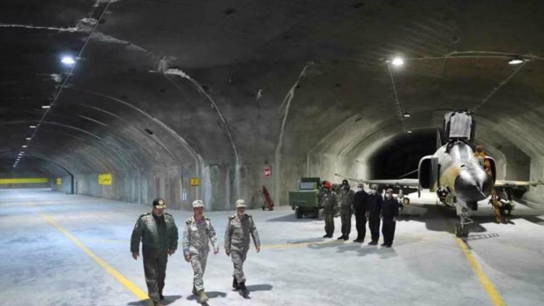 সংযুক্ত ছবি