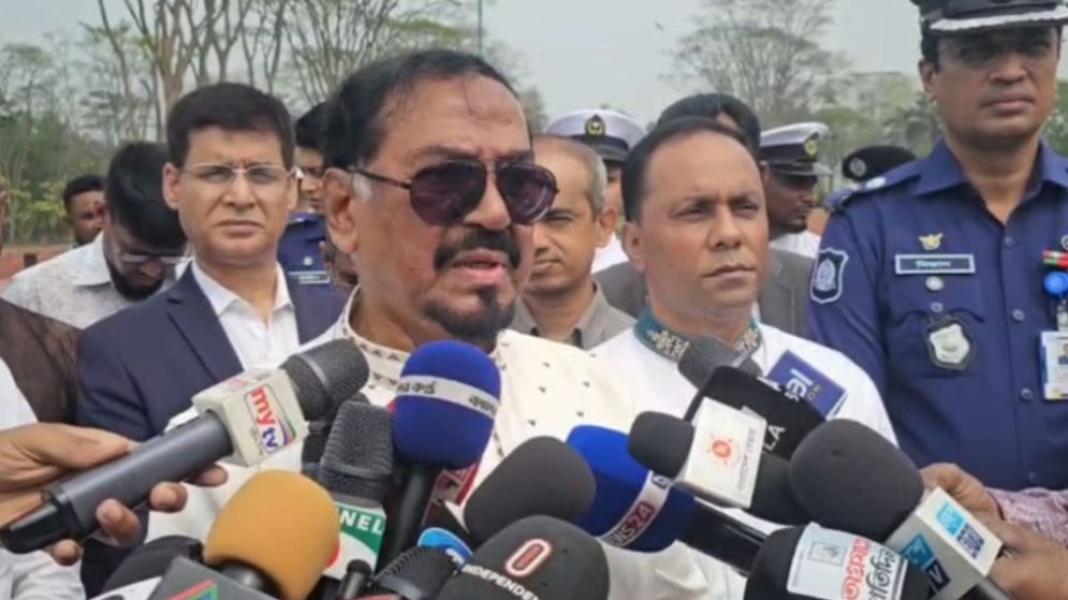 সংযুক্ত ছবি