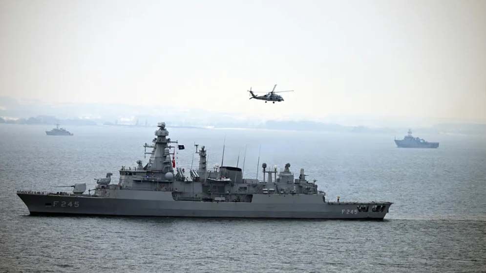 সংযুক্ত ছবি