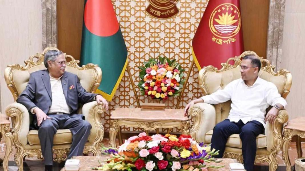 বঙ্গভবনে রাষ্ট্রপতির সঙ্গে প্রধানমন্ত্রীর সাক্ষাৎ