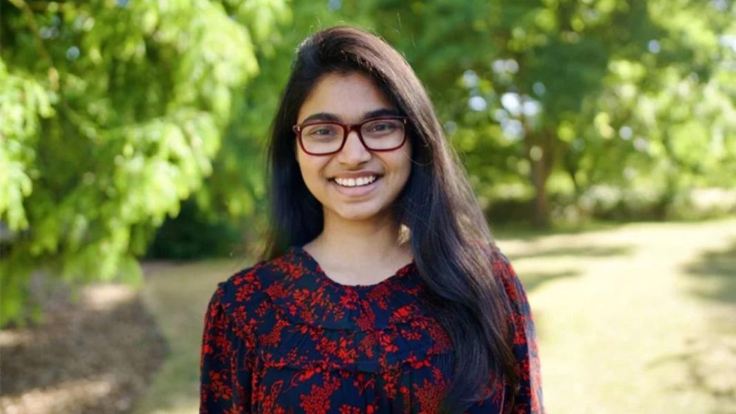 সংযুক্ত ছবি