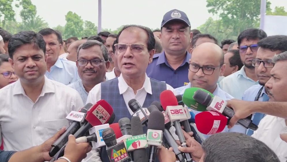 সরকার অল্প সময়ে তিস্তা মহাপরিকল্পনার কাজ শুরু করবে: ত্রাণমন্ত্রী