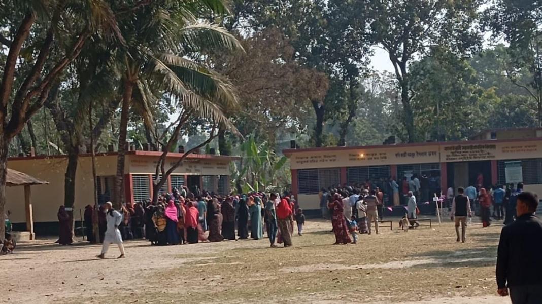 অধিকাংশ ভোট কেন্দ্র থেকে জামাত-শিবির সরে গেছেন