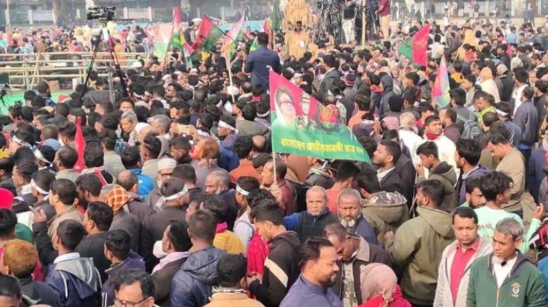 ঠাকুরগাঁওয়ে তারেক রহমানের নির্বাচনি জনসভায় জনস্রোত