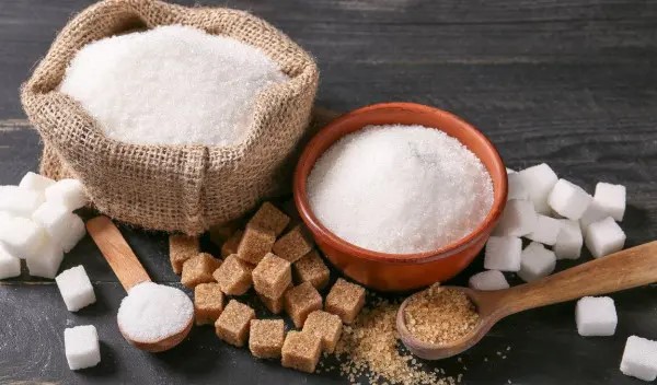 চিনি খাওয়ার যত ক্ষতি