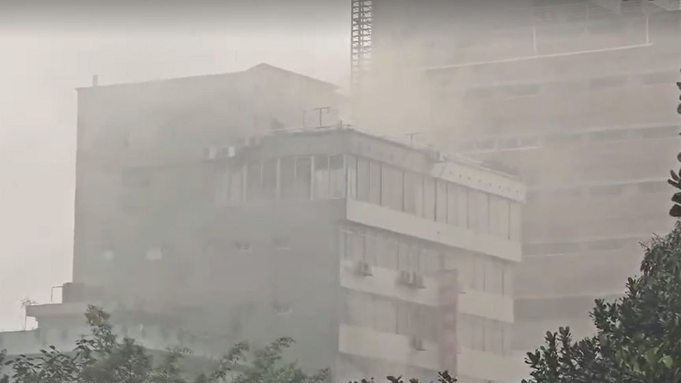 সংযুক্ত ছবি