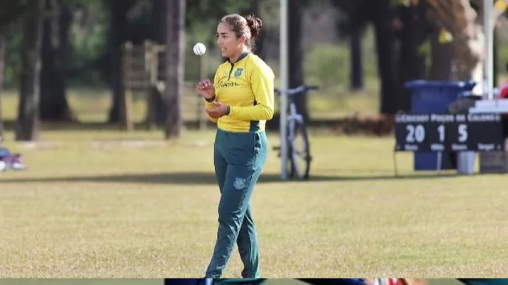 সংযুক্ত ছবি