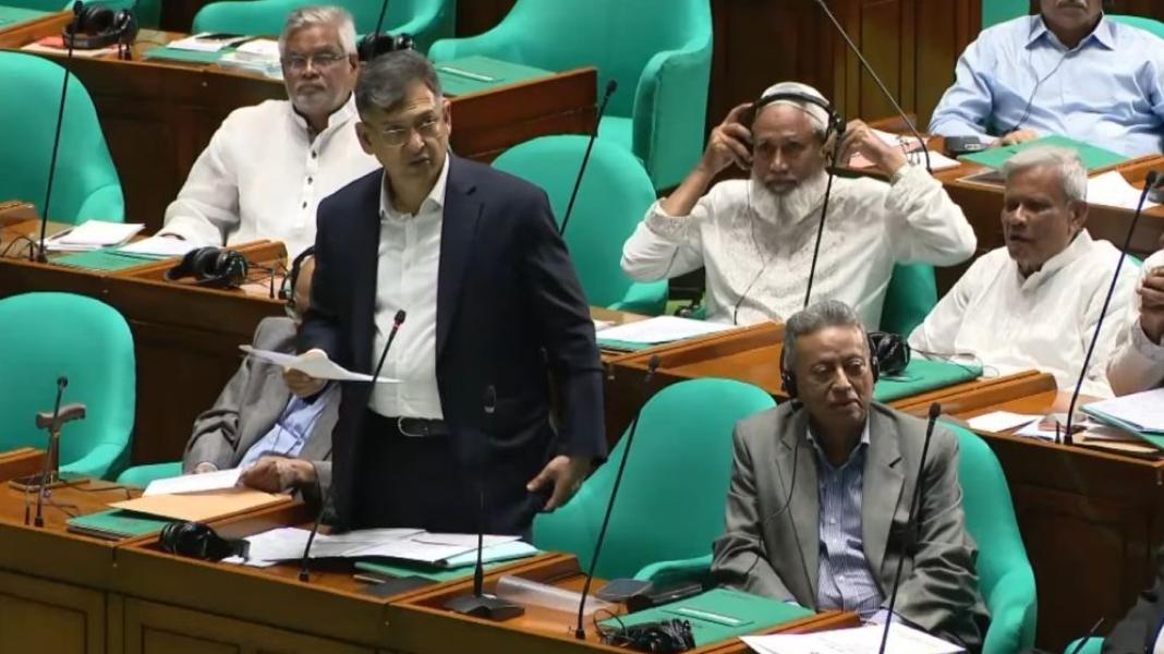 পুলিশে নতুন করে সাড়ে ১৪ হাজার পদ সৃষ্টি হচ্ছে: স্বরাষ্ট্রমন্ত্রী