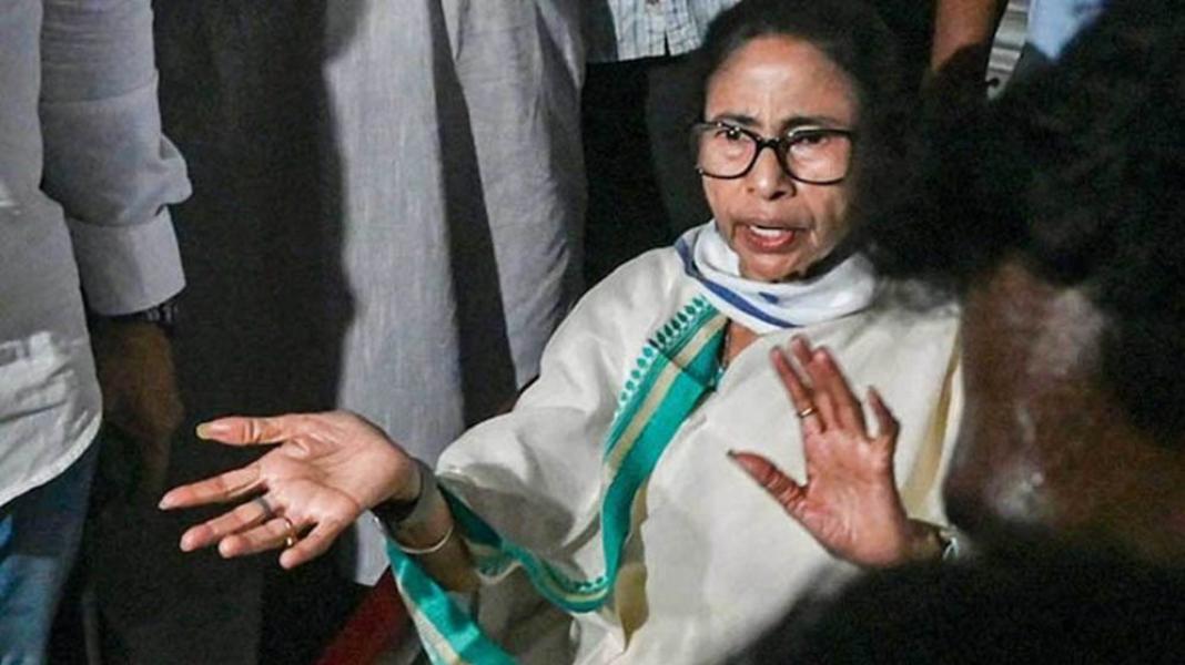 সংযুক্ত ছবি